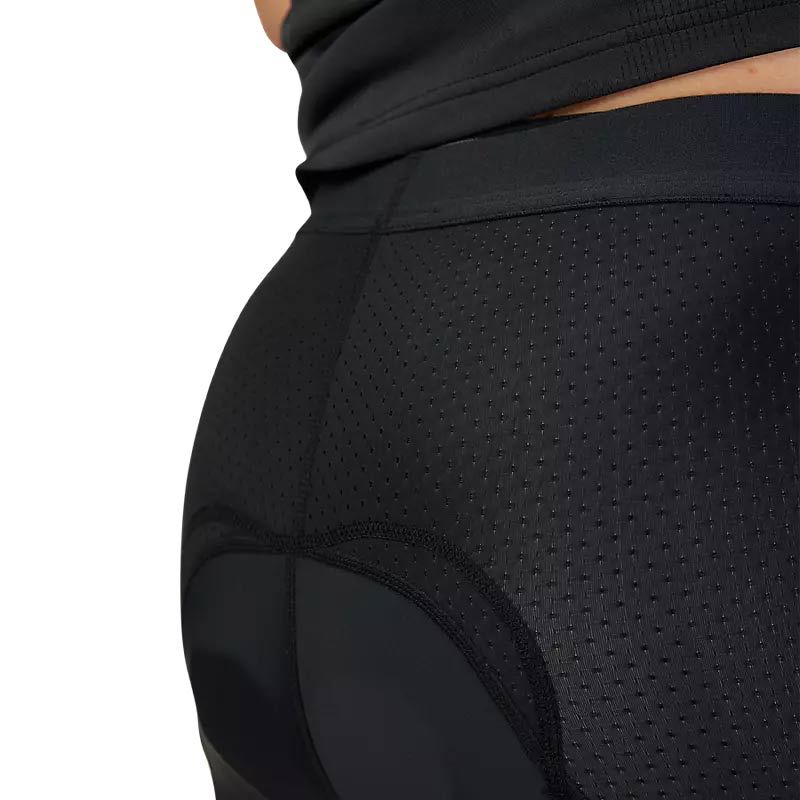 TECBASE LINER SHORT [BLK]