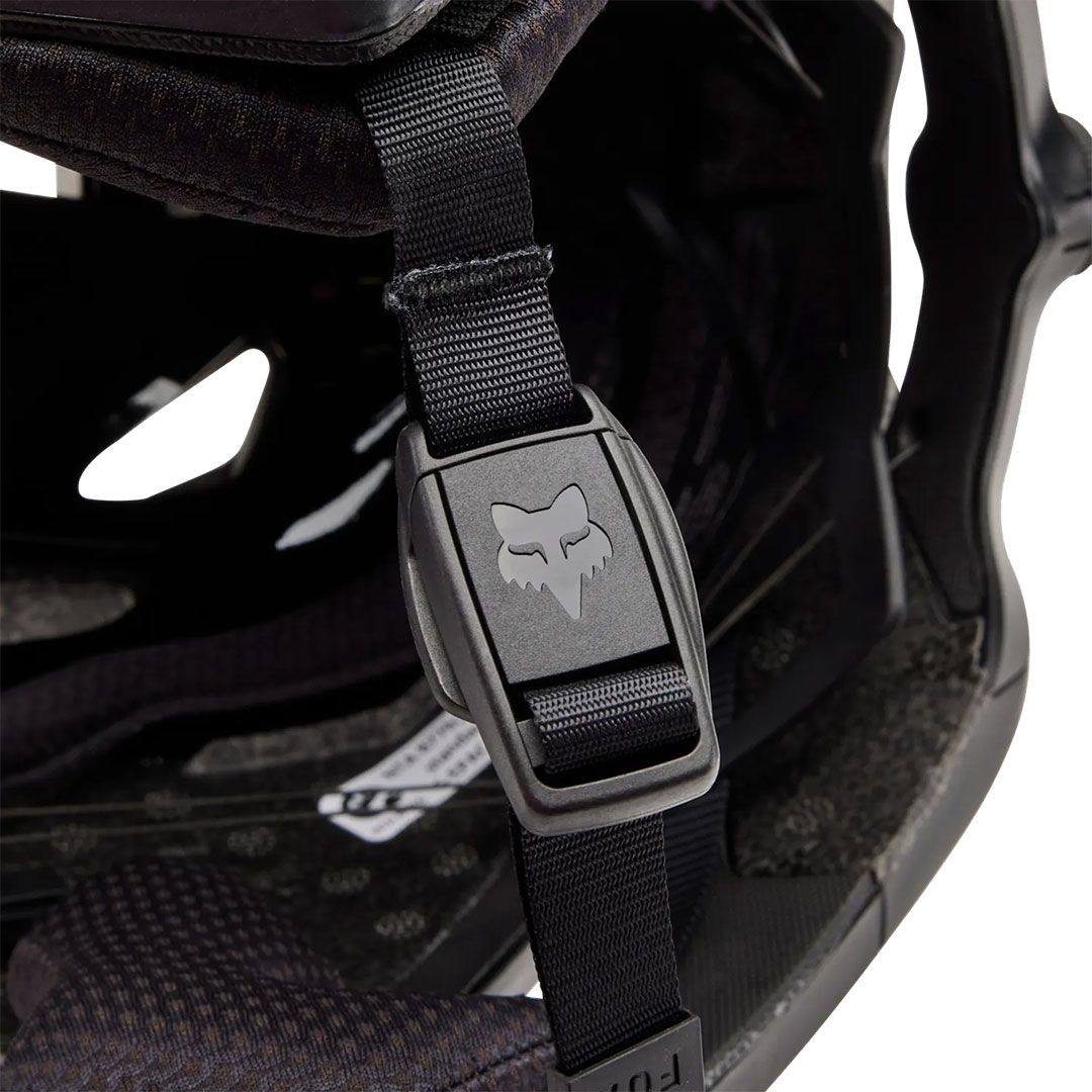 DROPFRAME PRO MTB ČELADA FOX
